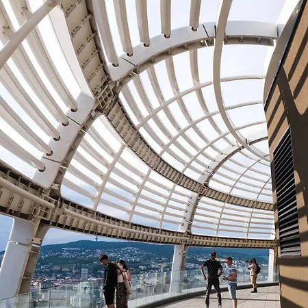 Ah Sky Park 3d - 20th Floor Sunset Views - Parking Apartment Bratislava