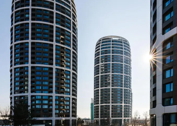 아파트 Ah Sky Park 3d - 20th Floor Sunset Views - Parking 브라티슬라바