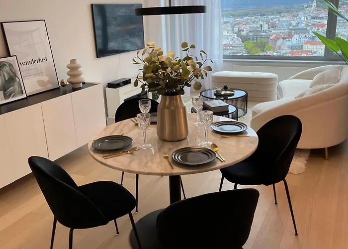 아파트 Ah Sky Park 3d - 20th Floor Sunset Views - Parking 브라티슬라바