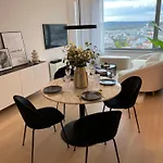 Apartment Ah Sky Park 3d - 20th Floor Sunset Views Bratislava