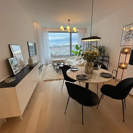 Ah Sky Park 3d - 20th Floor Sunset Views - Parking Appartamento