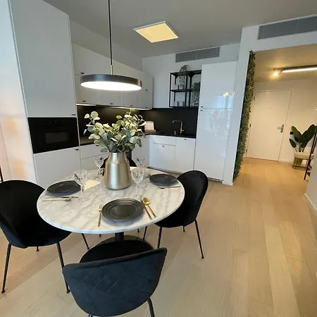 Appartamento Ah Sky Park 3d - 20th Floor Sunset Views - Parking